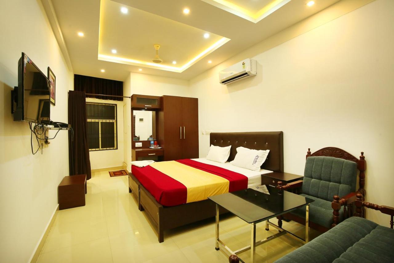 Karibu Residency Hotel Malappuram Exterior photo